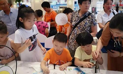 清涼一夏畫出來，盆栽冰淇淋&團扇彩繪美好上演！