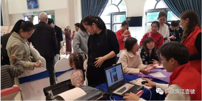 愛(ài)心定制抱枕，把幸福抱回家